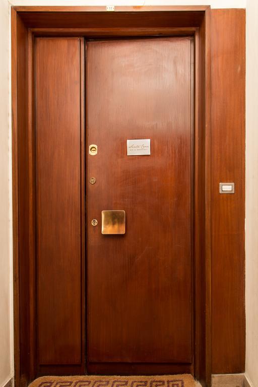 Santa Croce Bed & Breakfast โรม ภายนอก รูปภาพ