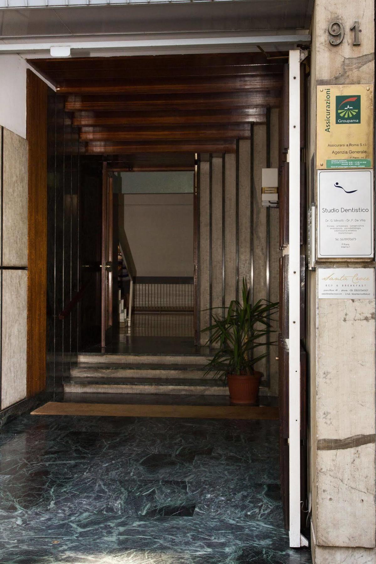 Santa Croce Bed & Breakfast โรม ภายนอก รูปภาพ