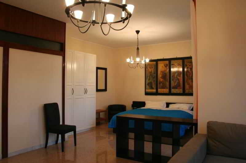 Santa Croce Bed & Breakfast โรม ภายนอก รูปภาพ